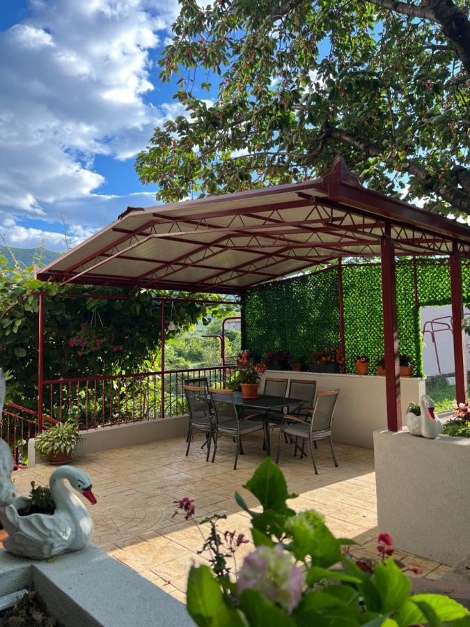 Apartament Green Valley Omiš Esterno foto