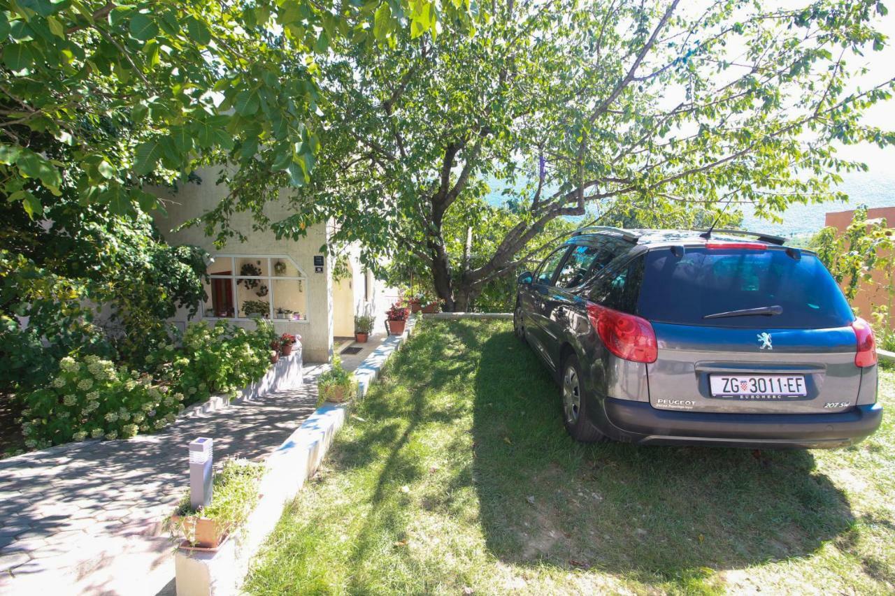 Apartament Green Valley Omiš Esterno foto
